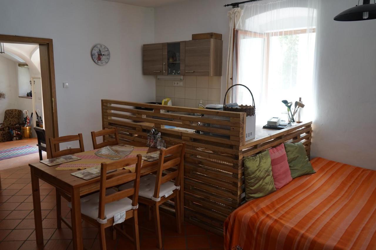 Apartmány Statek Číměř Esterno foto